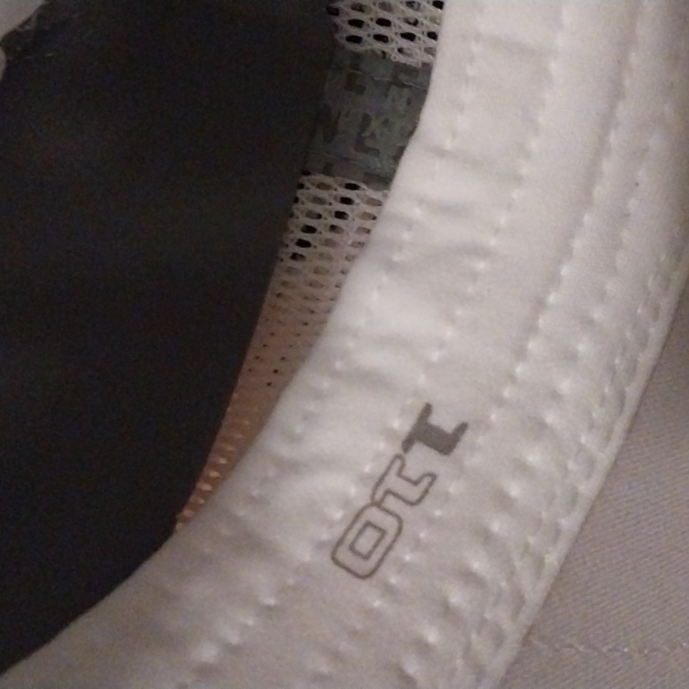 Puma hat / baseball cap - Picture 10 of 11